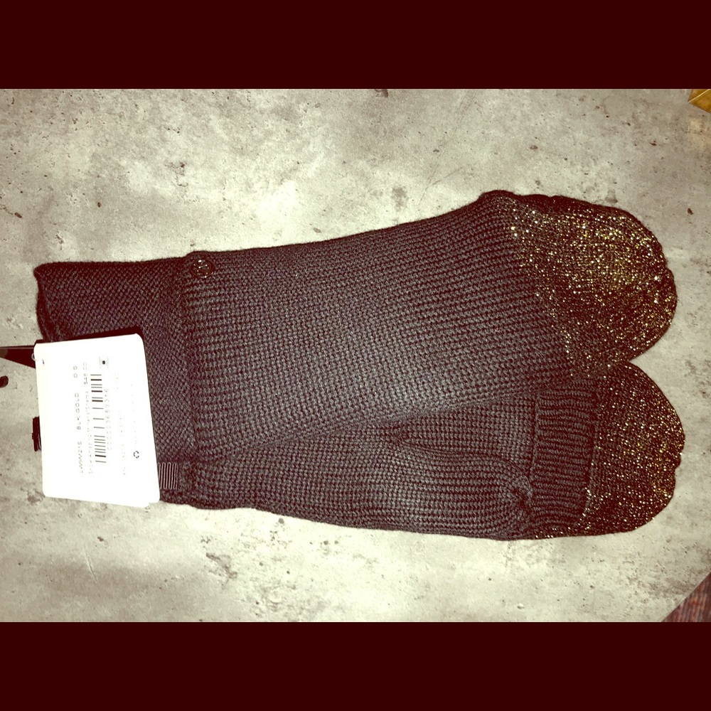 Lululemon Mittins